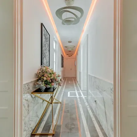 Guest house Luxury L'avenue